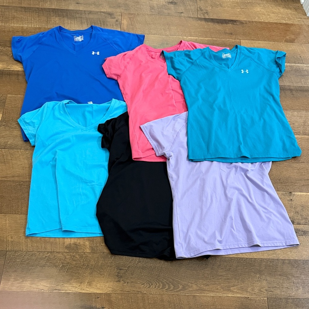Women’s Under Armour V-Neck Tee Bundle (6)